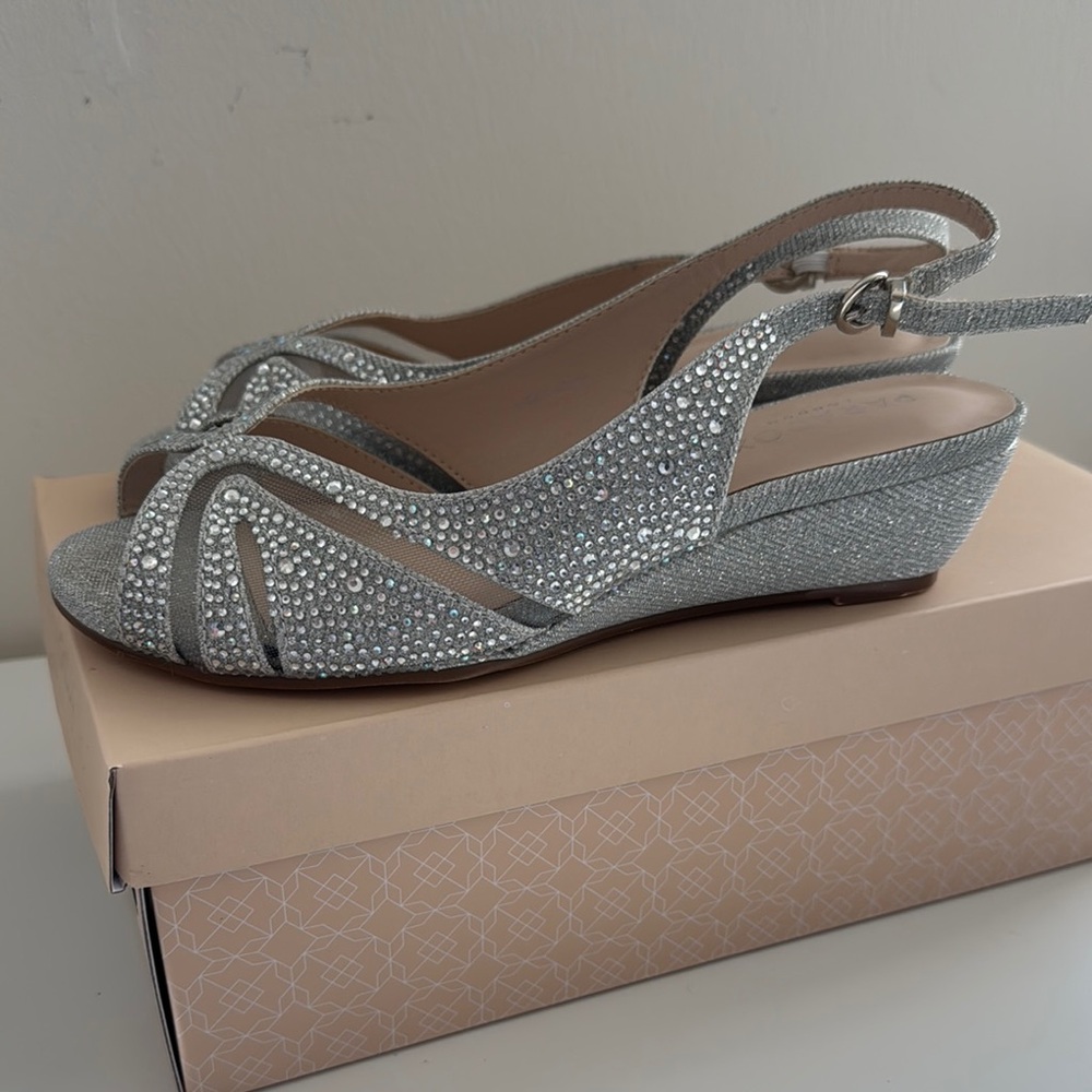 Elegant Silver Women's Slingback Sandals